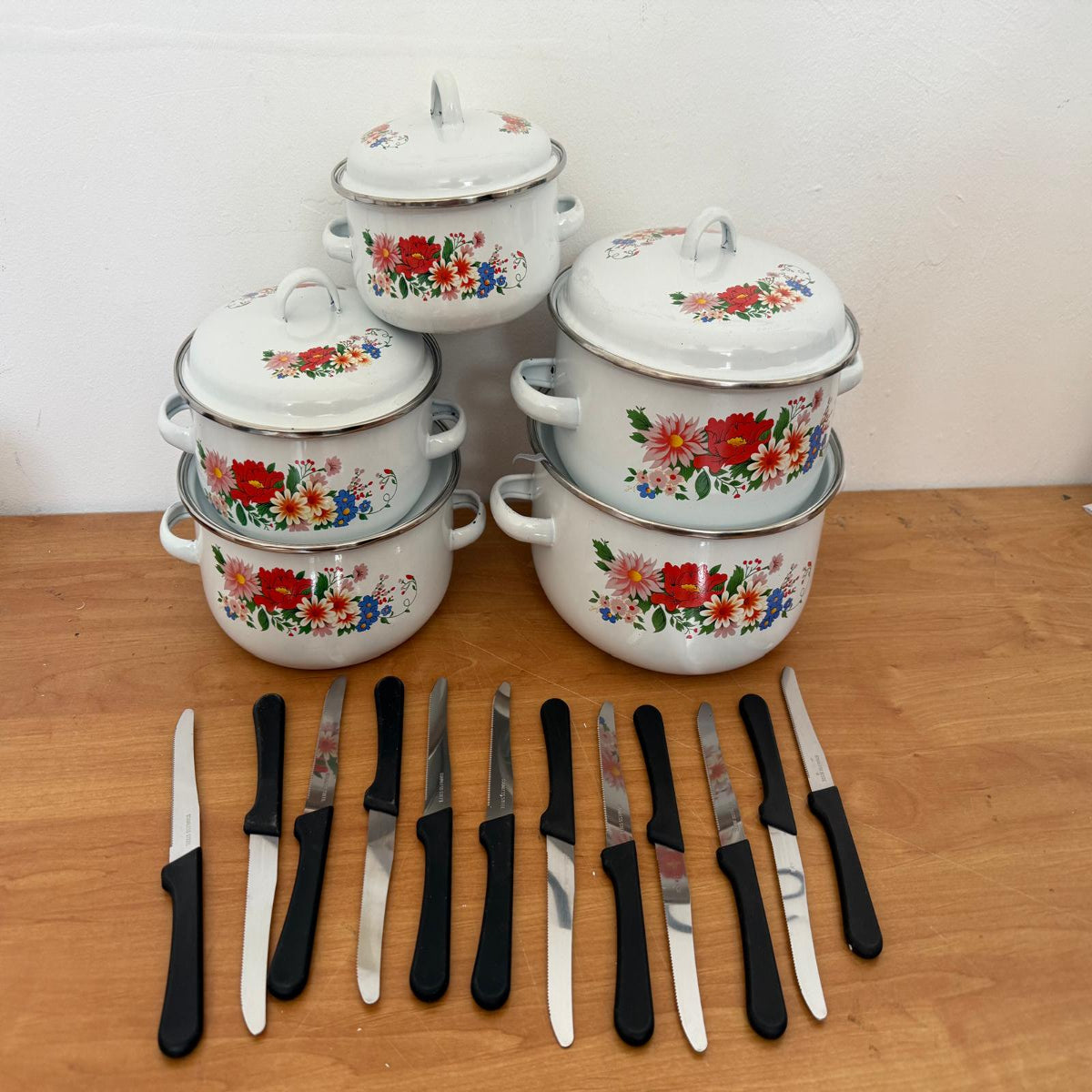 5-dijelni set Lonaca+GRATIS 12 NOŽEVA